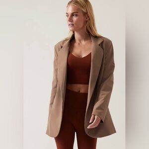 Athleta Endless Blazer. Primatwill Blazer. Rustic Beige.